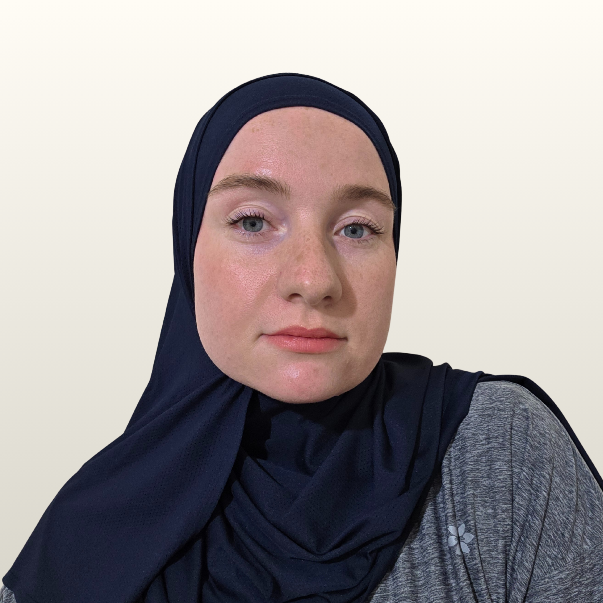 The Everyday Sport Hijab in Navy